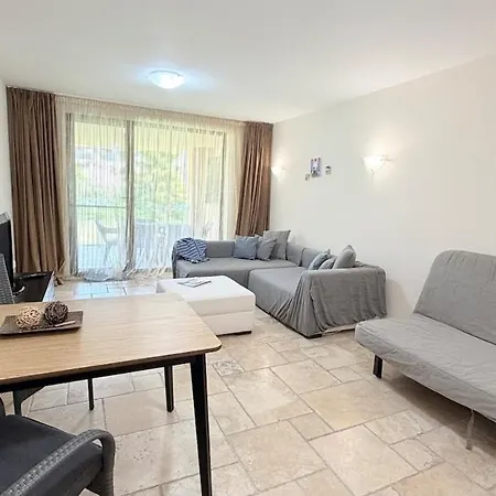 Kaliakria 76 - Ground Floor With A Pool View *