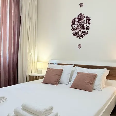 Kaliakria 76 - Ground Floor With A Pool View Apartamento Topola
