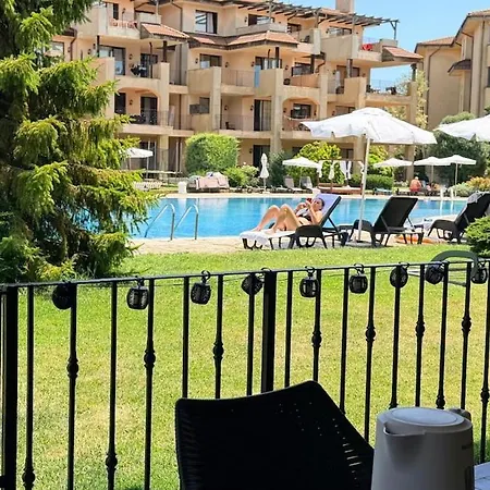 Kaliakria 76 - Ground Floor With A Pool View Apartamento *