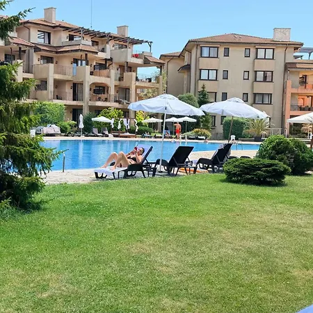 Kaliakria 76 - Ground Floor With A Pool View Apartamento *
