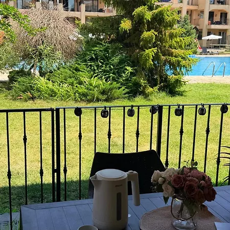 Kaliakria 76 - Ground Floor With A Pool View Apartamento *